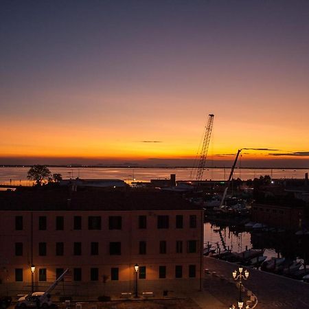 Mansarda Settimo Cielo Apartment Chioggia Luaran gambar