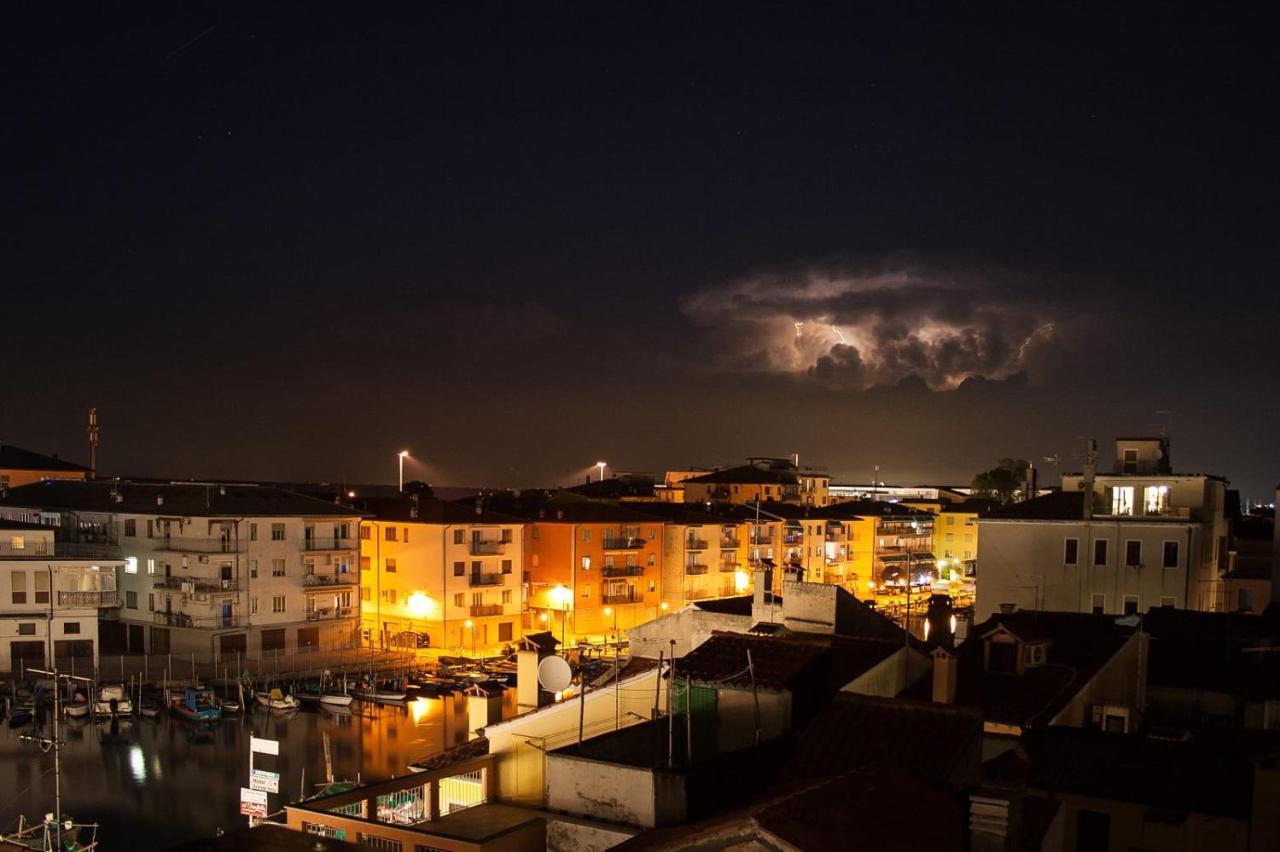 Mansarda Settimo Cielo Apartment Chioggia Luaran gambar
